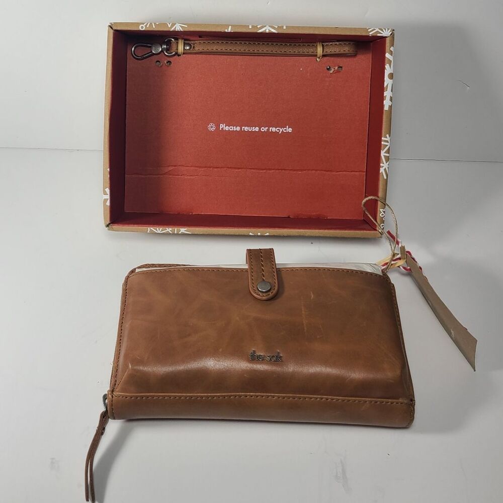 The Sak Iris Smartphone Crossbody Wallet Wristlet Leather Floral Embossed Flower - Picture 2 of 10